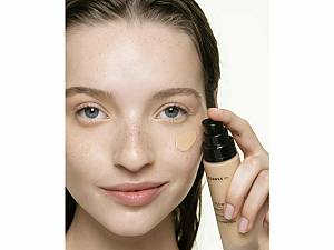 Korres Wild Rose Brightening Foundation SPF15 Άγριο Τριαντάφυλλο WRF1 για Λάμψη & Φυσική Κάλυψη, 30ml