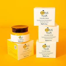FarmStay Citrus Yuja Vitalizing Cream - Αναζωογονητική κρέμα για πρόσωπο, λαιμό και ντεκολτέ - 100gr