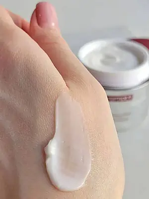 Medi-peel Volume & Tension Tox Cream Pro (Renewed Peptide 9 Volume Tox Cream) – Αντιγηραντική κρέμα με 9 πεπτίδια