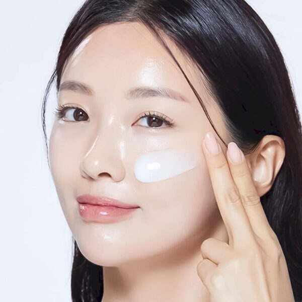 MEDI PEEL Hyaluronic Acid Layer Mooltox Wrapping Mask - 70ml